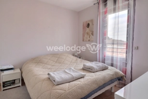 Appartement à vendre 2 pièces de 42 m² à Saint-Chamas