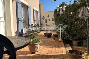 Maison à vendre 10 pièces de 186 m² à Avignon