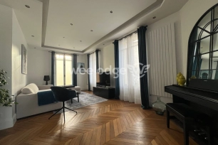 Maison à vendre 8 pièces de 165 m² à Mantes-la-Jolie