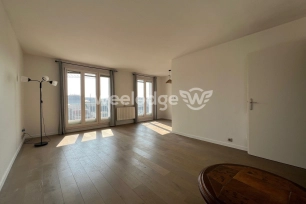 Appartement à vendre 4 pièces de 68,4 m² à Mantes-la-Jolie