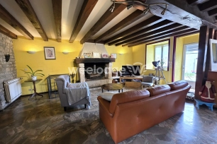 Maison à vendre 7 pièces de 157 m² à Prasville