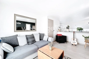 Maison à vendre 4 pièces de 83 m² à Jouy-le-Moutier