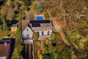 Maison à vendre 6 pièces de 212,81 m² à Triel-sur-Seine