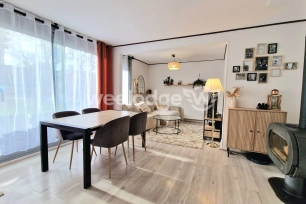 Maison à vendre 5 pièces de 103 m² à Élancourt