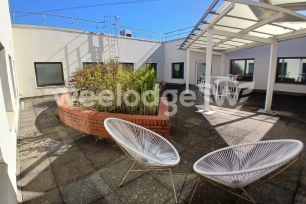 Local commercial à louer 9 pièces de 200 m² à Cergy