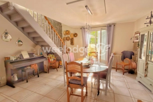 Maison à vendre 6 pièces de 155,72 m² à Magnac-sur-Touvre