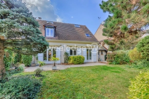 Maison à vendre 6 pièces de 116,31 m² à Chanteloup-les-Vignes