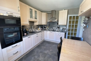 Maison à vendre 8 pièces de 140 m² à Conflans-Sainte-Honorine