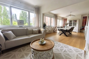 Appartement à vendre 5 pièces de 106 m² à Maubeuge