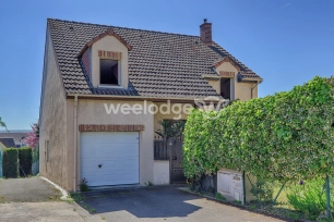 Maison à vendre 6 pièces de 120,27 m² à Chanteloup-les-Vignes