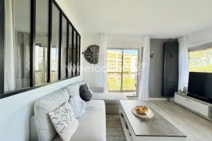 Appartement à vendre 3 pièces de 53 m² à Mandelieu-la-Napoule