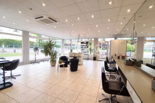Local commercial à vendre de 72 m² à Triel-sur-Seine
