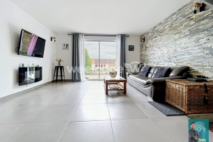 Maison à vendre 6 pièces de 100 m² à Jouy-le-Moutier