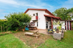 Maison à vendre 4 pièces de 88,85 m² à Ustaritz