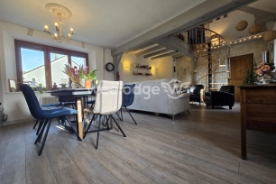 Maison vendu 7 pièces de 153 m² à Chauffours