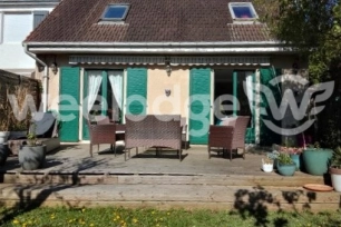 Maison à vendre 7 pièces de 103 m² à Mézidon Vallée d'Auge