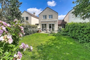 Maison à vendre 6 pièces de 103,32 m² à Éragny
