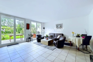 Maison à vendre 6 pièces de 103,32 m² à Éragny
