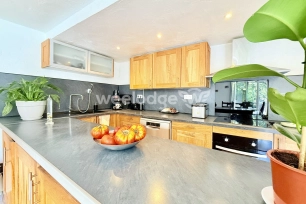 Appartement à vendre 6 pièces de 107,88 m² à Grasse
