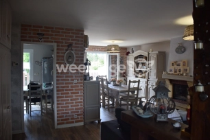 Maison à vendre 5 pièces de 106 m² à Velles