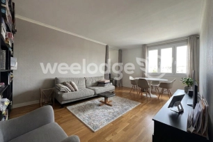 Appartement à vendre 4 pièces de 72,83 m² à Mantes-la-Ville
