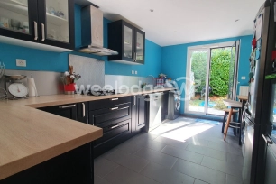 Maison à vendre 6 pièces de 110,1 m² à Éragny