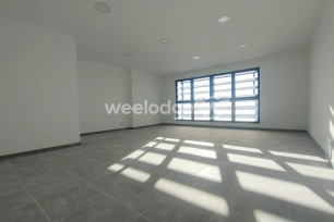 Local commercial loué 1 pièces de 35 m² à Mazan