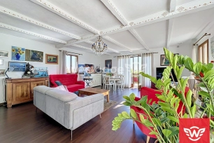 Maison à vendre 5 pièces de 139,68 m² à Jouy-le-Moutier