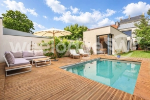 Maison à vendre 7 pièces de 151 m² à Nantes