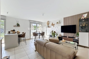 Maison à vendre 5 pièces de 90,37 m² à Éragny