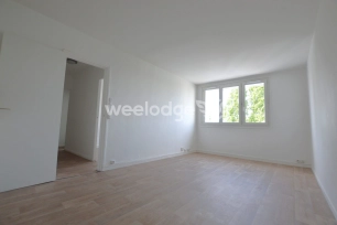 Appartement à vendre 3 pièces de 45,16 m² à Saint-Germain-en-Laye