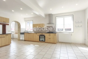 Maison à vendre 5 pièces de 137 m² à Maubeuge