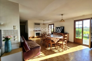 Maison à vendre 4 pièces de 77 m² à Saint-Quentin-des-Prés
