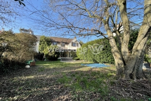 Maison à vendre 8 pièces de 140 m² à Conflans-Sainte-Honorine