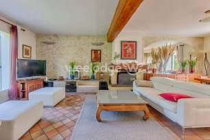 Maison à vendre 6 pièces de 116,31 m² à Chanteloup-les-Vignes