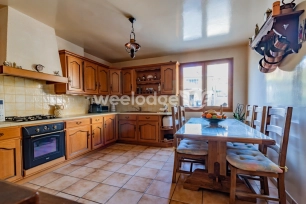 Maison à vendre 7 pièces de 150 m² à Jouy-le-Moutier