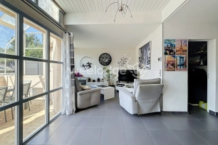Maison à vendre 6 pièces de 111,25 m² à Éragny