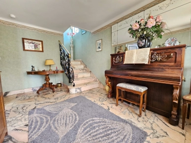 Maison à vendre 5 pièces de 102 m² à Conflans-Sainte-Honorine