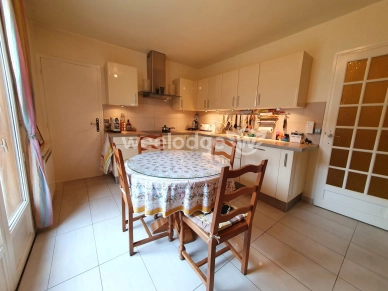 Maison à vendre 7 pièces de 171 m² à Conflans-Sainte-Honorine