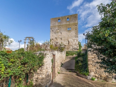 Maison à vendre 3 pièces de 70 m² à Conflans-Sainte-Honorine