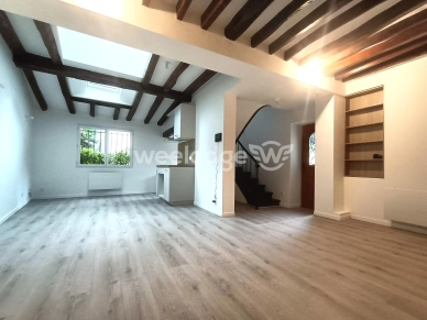Maison à vendre 5 pièces de 81 m² à Le Mesnil-le-Roi