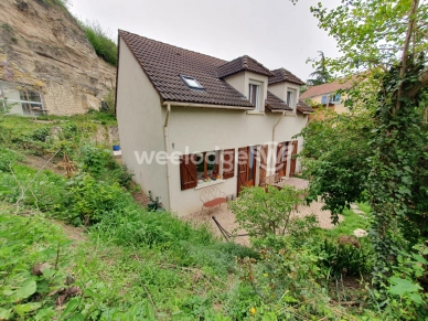 Maison à vendre 6 pièces de 132 m² à Conflans-Sainte-Honorine