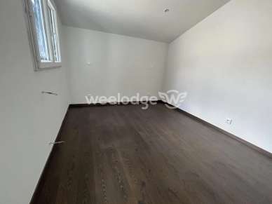Maison vendu 4 pièces de 77,3 m² à Éragny