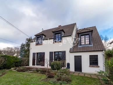 Maison à vendre 6 pièces de 123 m² à Conflans-Sainte-Honorine