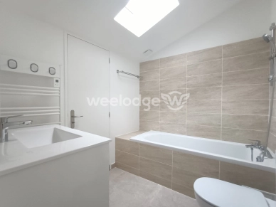 Maison à vendre 5 pièces de 81 m² à Le Mesnil-le-Roi