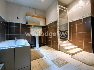 Maison vendu 5 pièces de 117 m² à Hautmont
