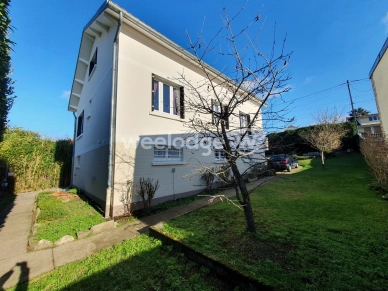 Maison à vendre 7 pièces de 210 m² à Conflans-Sainte-Honorine