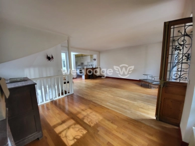 Maison à vendre 6 pièces de 120 m² à Conflans-Sainte-Honorine