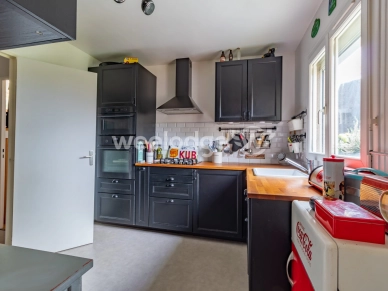 Maison à vendre 6 pièces de 127 m² à Jouy-le-Moutier