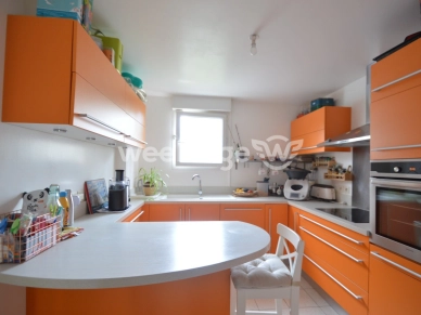 Maison à vendre 6 pièces de 107,2 m² à Conflans-Sainte-Honorine